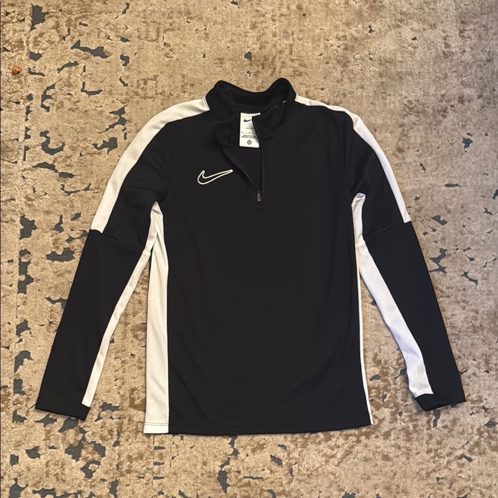 Nike Black and White Zip-Up Top